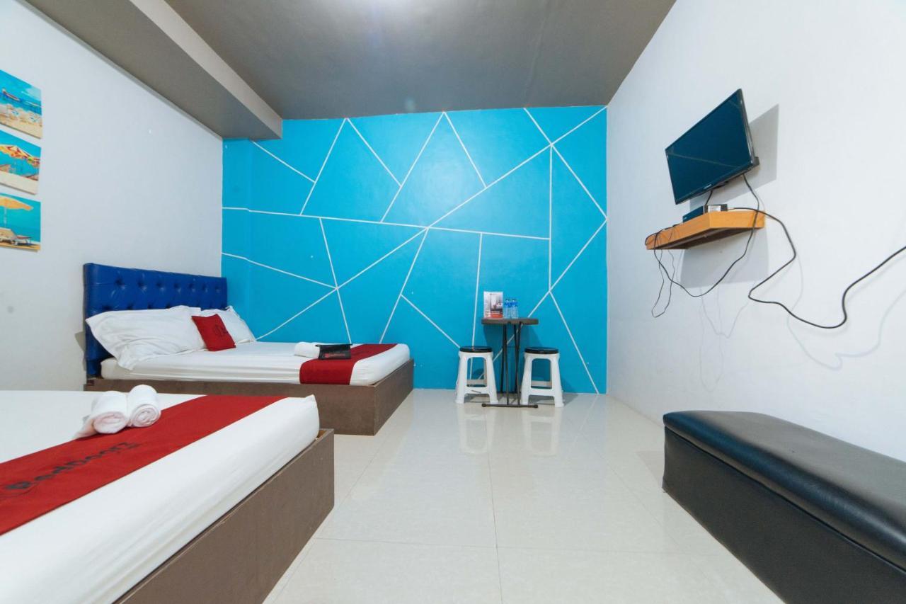 Hotel Reddoorz @ Aparente Gensan General Santos City Esterno foto