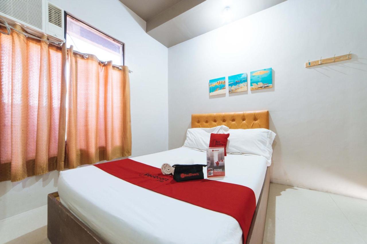 Hotel Reddoorz @ Aparente Gensan General Santos City Esterno foto